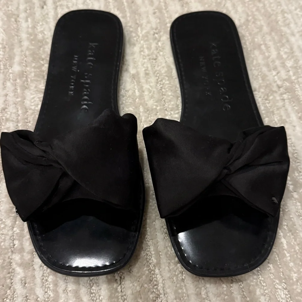 Kate Spade New York Black Bikini Bow Flat Sandal Slides Size 7.5 - Picture 8 of 10